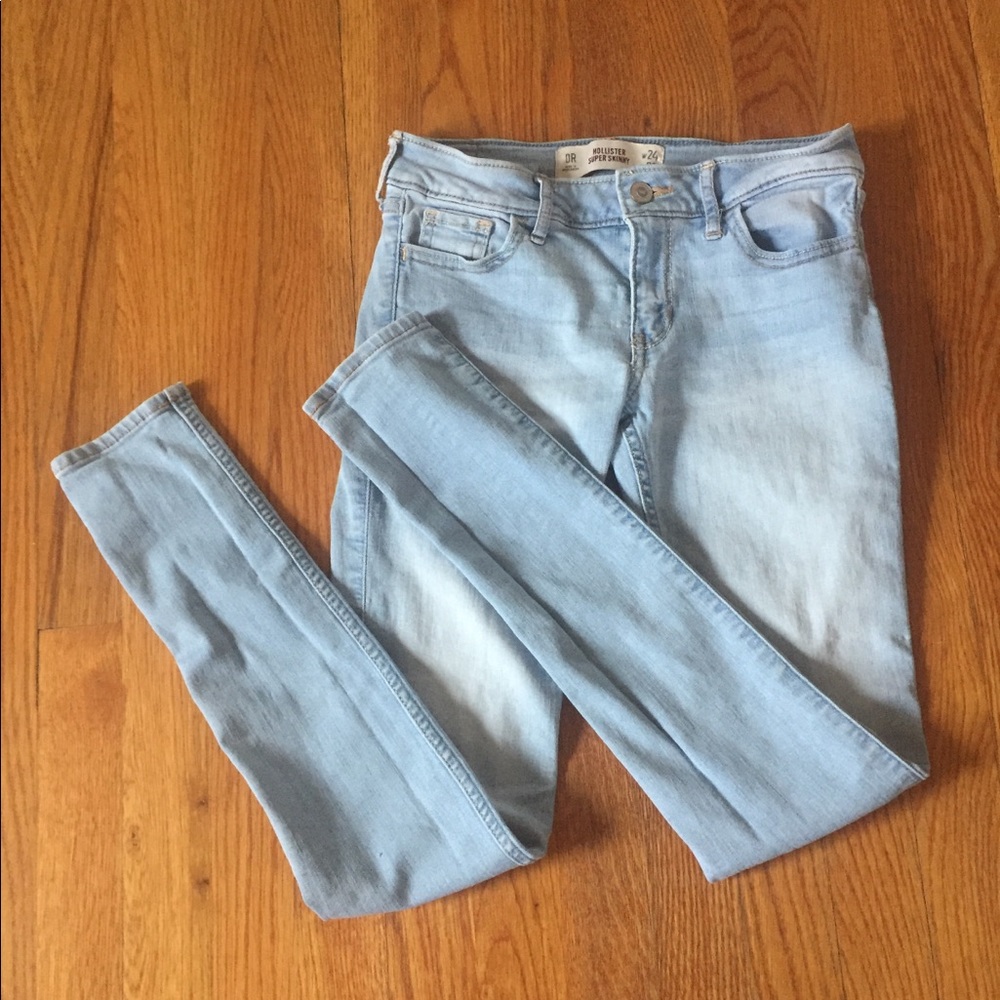 Hollister jeans